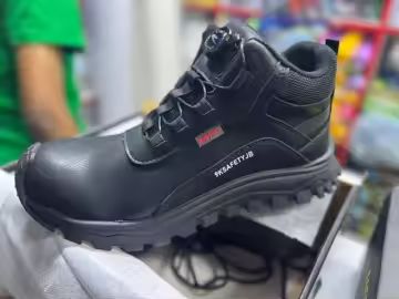 Beli Sepatu Keamanan Listrik Sepatu Kerja dengan Anti-Menghancurkan Plastik Toe, Sol Karet, dan Kulit Mikrofiber untuk Perlindungan Ultimate online manufacture