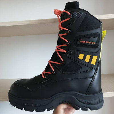 Sepatu keselamatan pemadam kebakaran kulit sapi hitam sepatu kerja karet sol baja kaki anti-membobol Kevlar anti-buktinya sepatu kerja